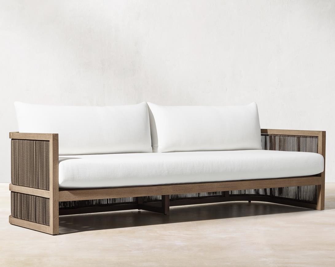 CK820 capri couch..jpg